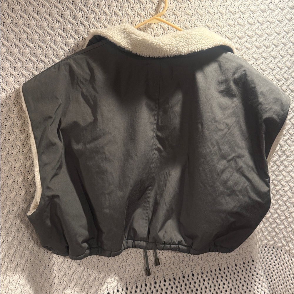 OAK + FORT WOMENS small gray Jacket with Cream Sherpa Collar - Picture 5 of 9